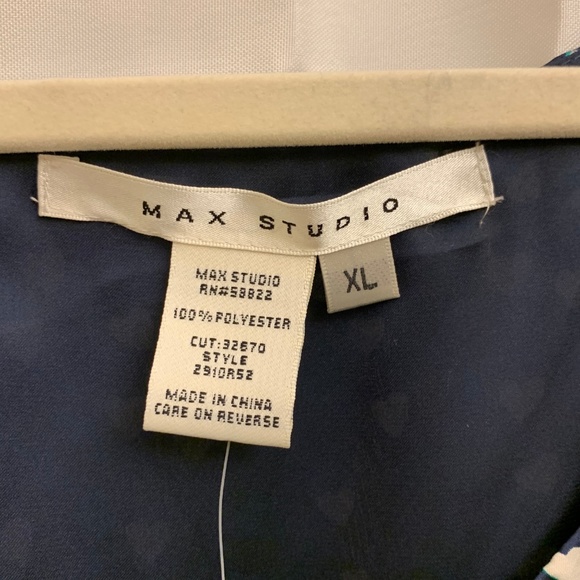 Max Studio - Picture 3 of 4